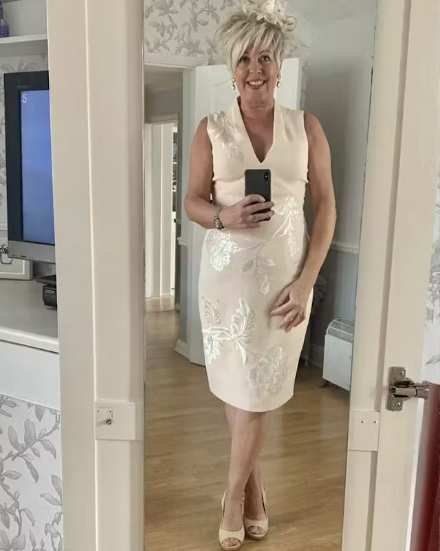 <h2>CUSTOMERS LOVE SAVANNAH BOUTIQUE</h2>
